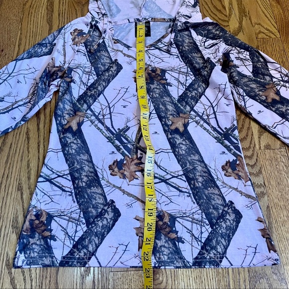 Mossy Oak Pink Camo Pullover Hoodie - Picture 8 of 8
